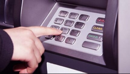 Sistem Monitoring Alarm Mesin ATM Berbasis IoT
