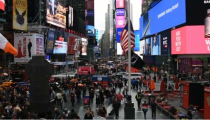 Solusi Remote Control Untuk Layar Iklan LED