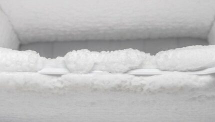 Sistem Monitoring Suhu Kulkas Berbasis IoT