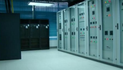 Monitoring Uninterruptible Power Supplys Berbasis IoT