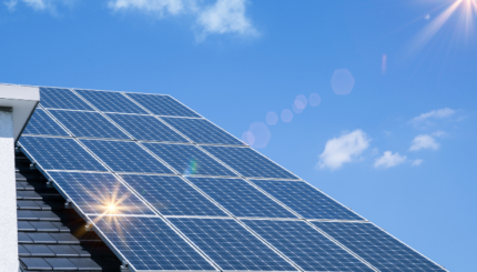 Pembangkit Listrik Fotovoltaik Berbasis IoT
