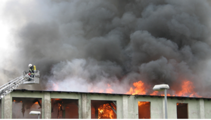 Monitoring Peringatan Pencegahan Kebakaran Berbasis IoT