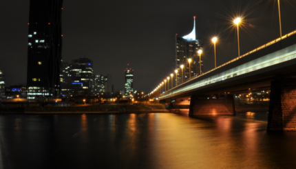 Penerangan Lampu Jalan Berbasis IoT