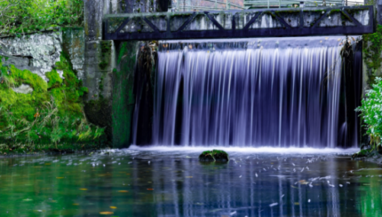 Manajemen Pengisian Air PDAM Berbasis Internet of Things