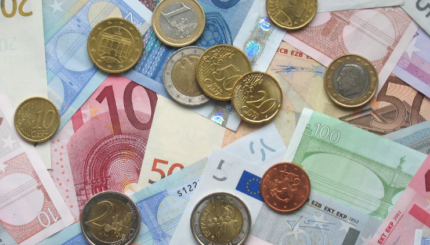 Sistem Jaringan Komunikasi Nirkabel ATM Bank